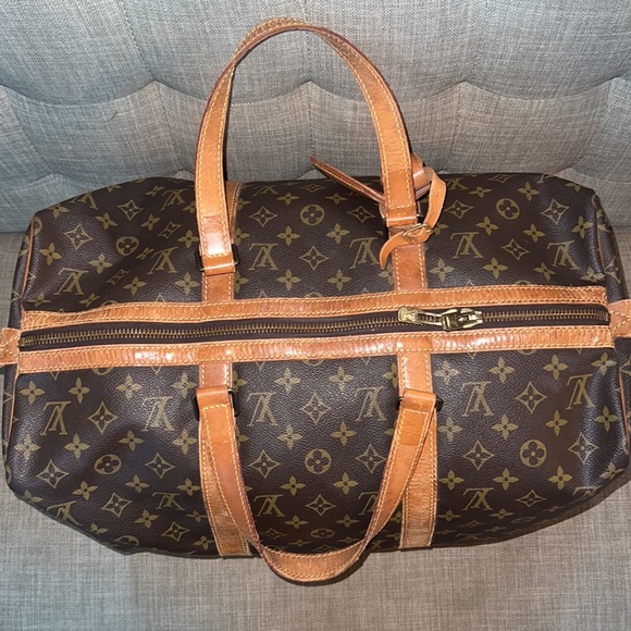Authentic 💎 Louis Vuitton Travel Keepall 35 - Picture 11 of 17